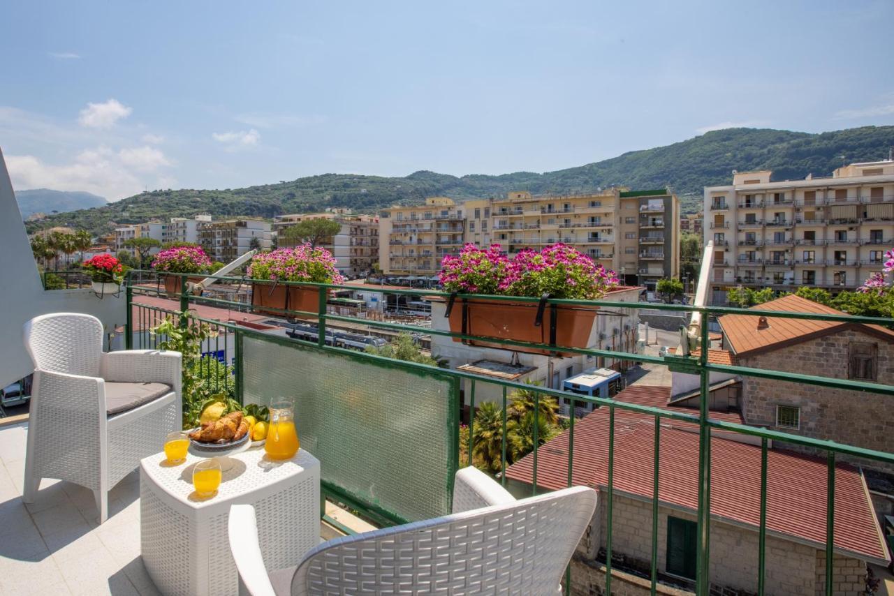 Sorrentovibes - City Home In Sorrento With Balcony And View Luaran gambar