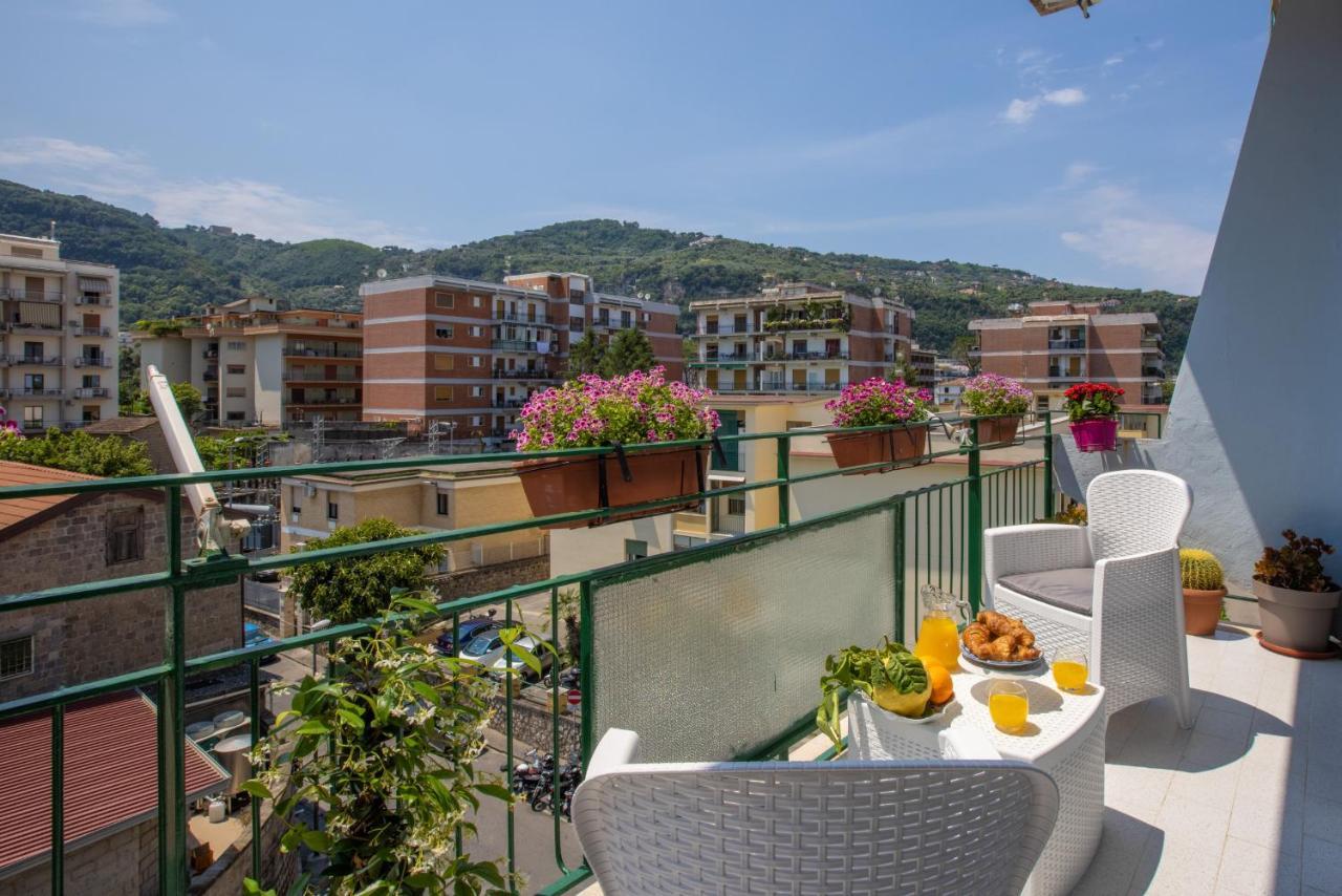 Sorrentovibes - City Home In Sorrento With Balcony And View Luaran gambar